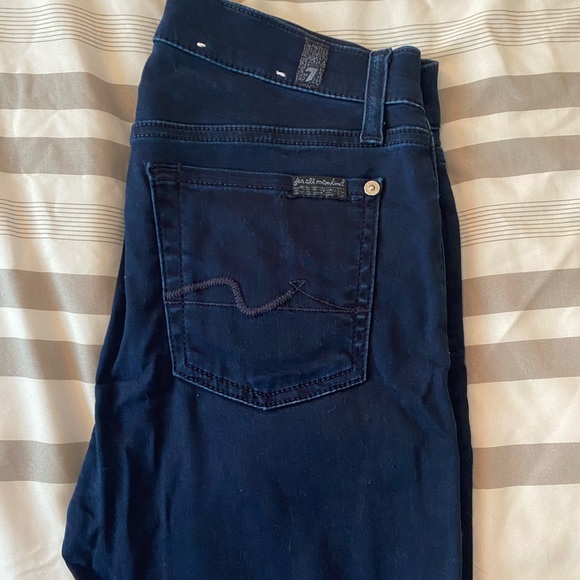 Women’s 7 For All Mankind Jeans - Gwenevere cut - Picture 7 of 8